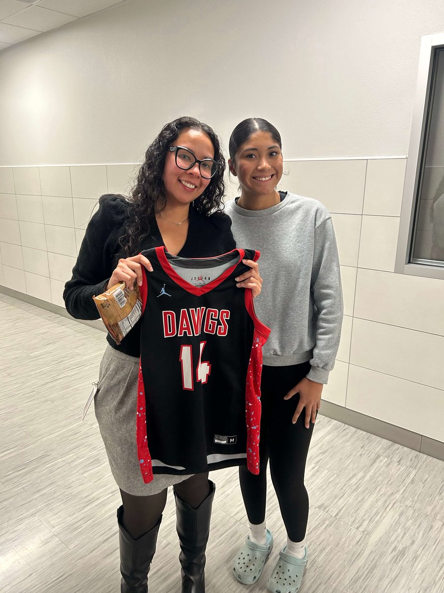 Lady Bulldogs tweet media