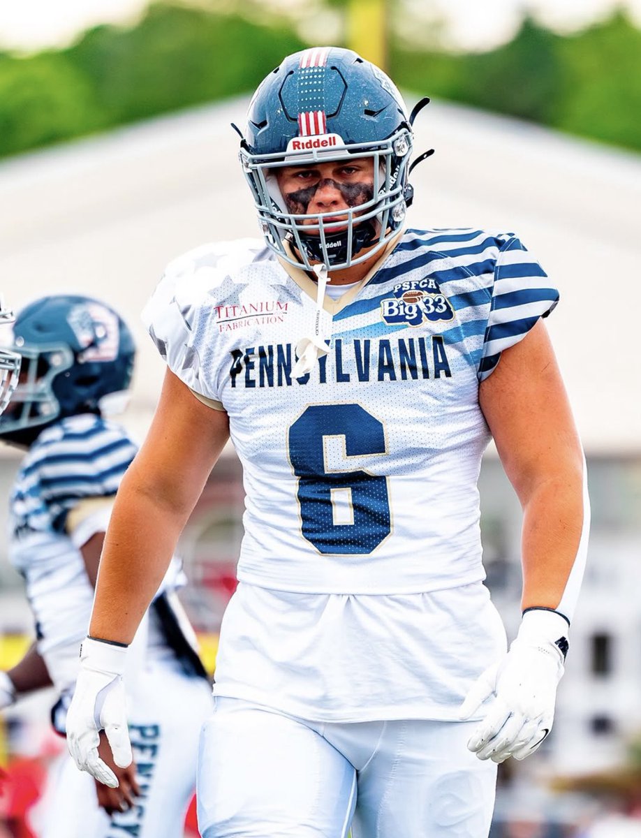 After careful consideration and talks with my family, I will be entering my name into the transfer portal starting January 2nd.

🌟6’2 240 D1 D-End
🌟4 Years of Eligibility
🌟18 Years Old Until June 29th
🌟All-State Fullback &amp; D-End
🌟Defensive Player of The Year For My Area