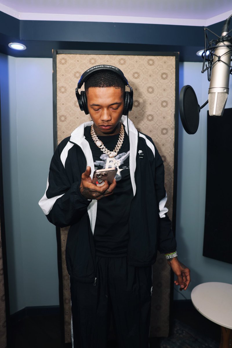 Big Money R3🏆 tweet media