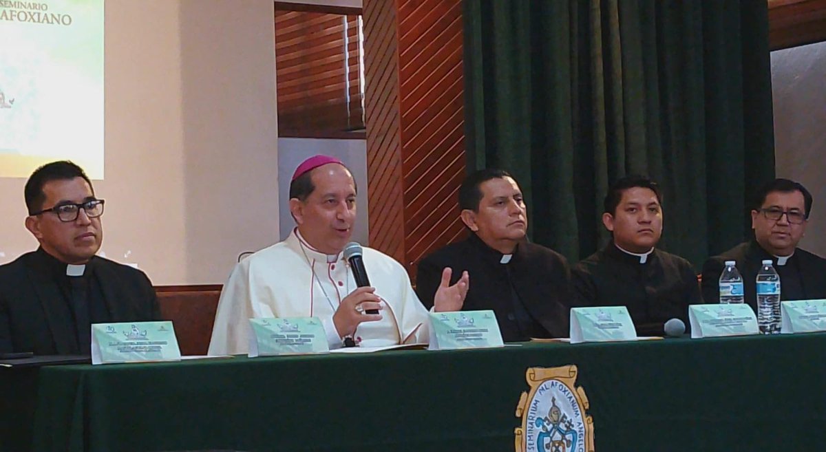 PoderNoticiaPue's tweet image. ✝️ Feria #Guadalupana impulsa formación de seminaristas

➡️ La tradicional verbena en honor a la Virgen de Guadalupe se llevará a cabo del 08 al 12 de diciembre...

➡️ Entérate aquí: shre.ink/q32n

#PoderNoticiaPue #DondeTuVozSeEscucha