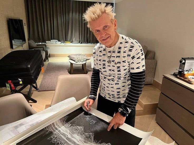 billy04479's tweet image. 