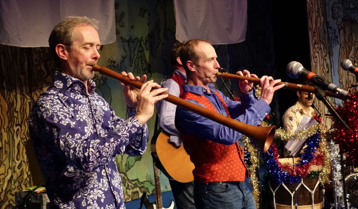 Maddy Prior & The Carnival Band tweet media