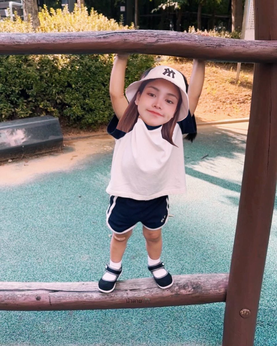 เป็นวันที่ดีรักโอบกอดเสมอนะคะ

SPARKLING STAR ENGFA02 
#อิงฟ้ามหาชน #EngfaWaraha #อิงฟ้าวราหะ <a href="/EWaraha/">Engfa Waraha (ตัวจริง)</a>