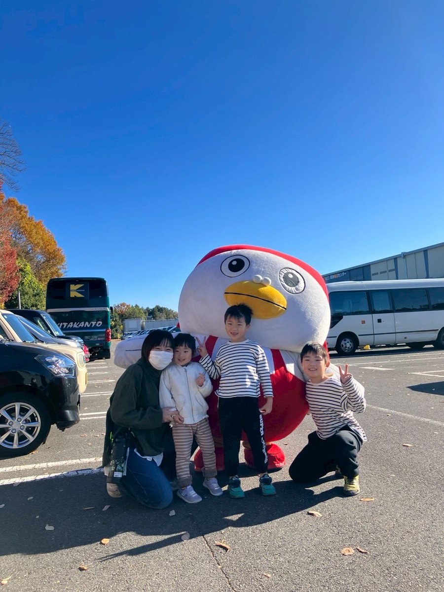 kidsnanairo's tweet photo. 段取りや準備、関係者皆様のおもてなしが随所に感じられた、素敵な1日でした！
本当にありがとうございました😊

#ヤオコー子供支援財団
#ヤオコーファーム
#ヤオコー
#野菜収穫
#絶品ランチ
#希望子ども食堂
#熊谷なないろ食堂 https://t.co/XOApmSA8Yn