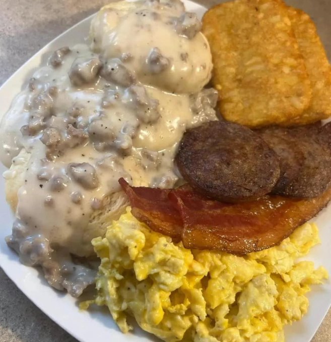 FoodPleaser's tweet image. What’s missing here?