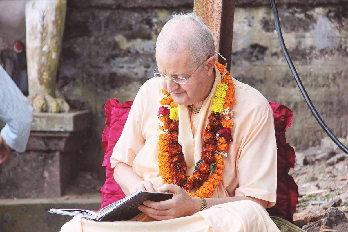 On the most auspicious occasion of the advent of Srimad Bhagavad Gita which is celebrated as #Gita #Jayanthi, we will all be reciting the whole Bhagavad Gita. 

facebook.com/photo?fbid=140…