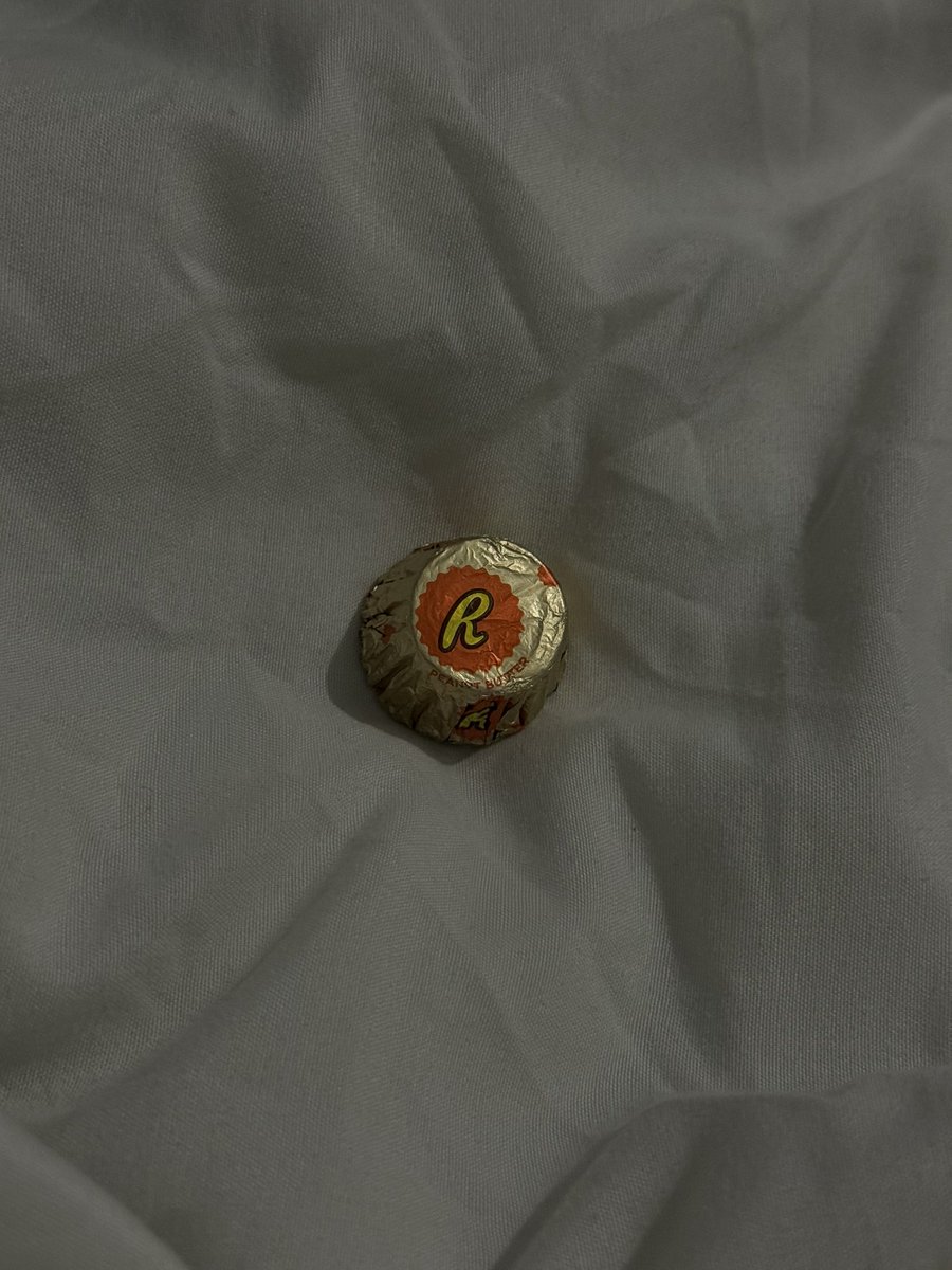 atlasornothing's tweet image. managed to get my advent today even though it was difficult , who cheered