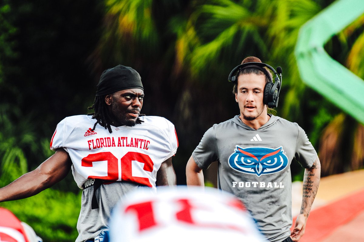 Gavin Cook tweet media