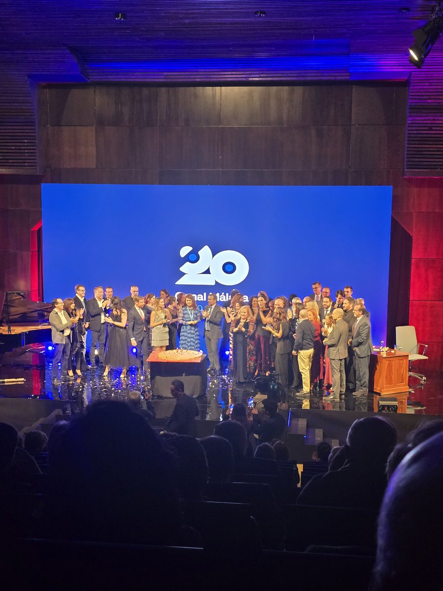 Desde la <a href="/PLAN_Andalucia/">PLAN</a> , nos sumamos a las felicitaciones de los 20 años de <a href="/CanalMalagaRTV/">Canal Málaga RTV</a>.
Muchas gracias por vuestra información desde la proximidad, por vuestro periodismo de cercanía y por ser punto de conexión entre todos los #malagueños.