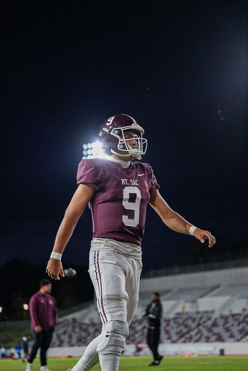 Hunter Herrera tweet media