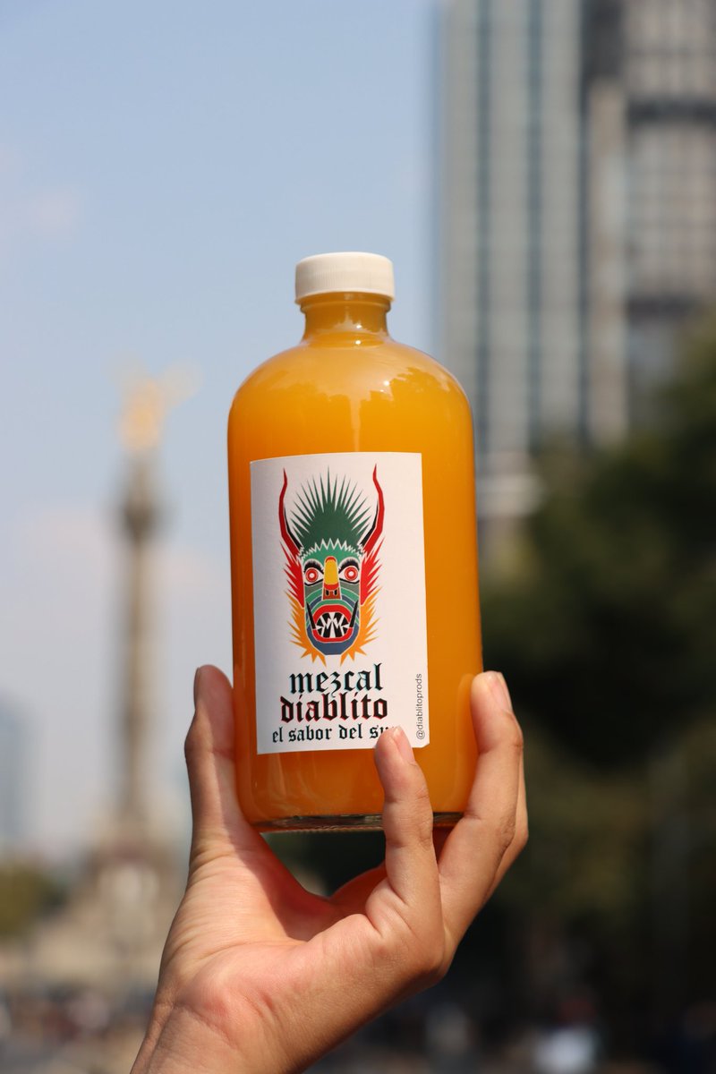 Mezcal Diablito para el obsequio, para el intercambio. 
Pide el tuyo, estamos en el Centro Histórico de la Ciudad de México. 
Nuestro mezcal es artesanal.
#Mezcal #CentroHistórico #CiudadDeMéxico 
#CDMX #MezcalDiablito