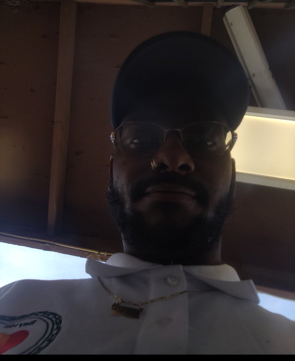 thtguyt's tweet photo. #Day374 ! Apecoin🦍
A Supporting $APE 🐸🐐 Over looked But Still Pushin APE 🤞🏾
9m 🦍 A🤞🏾🥹
Selfie until ApeCoin hits a all-time high
🤞🏾🫡 #yuga @apecoin @ThankApe Blessings 🐒ApE https://t.co/g7Vyjp7KIc