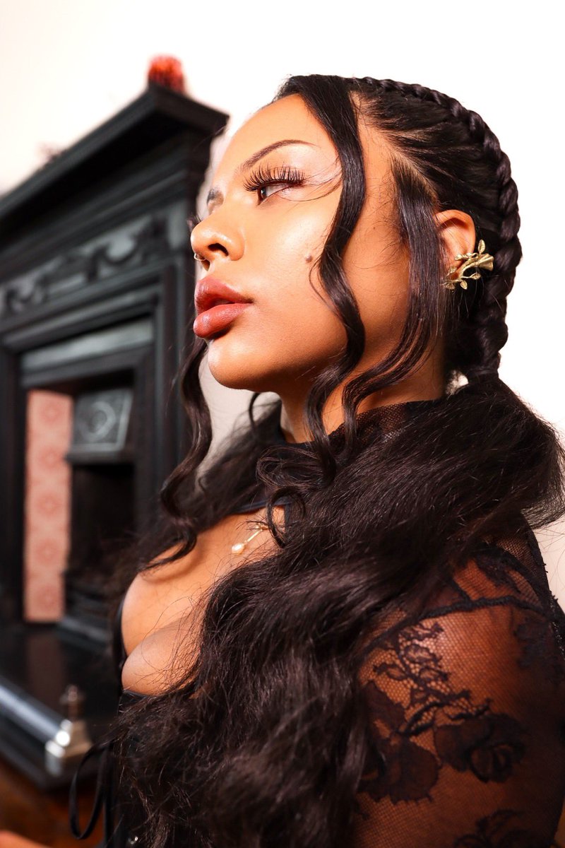 PraisePandora's tweet image. i’m pretty asf &amp;lt;3