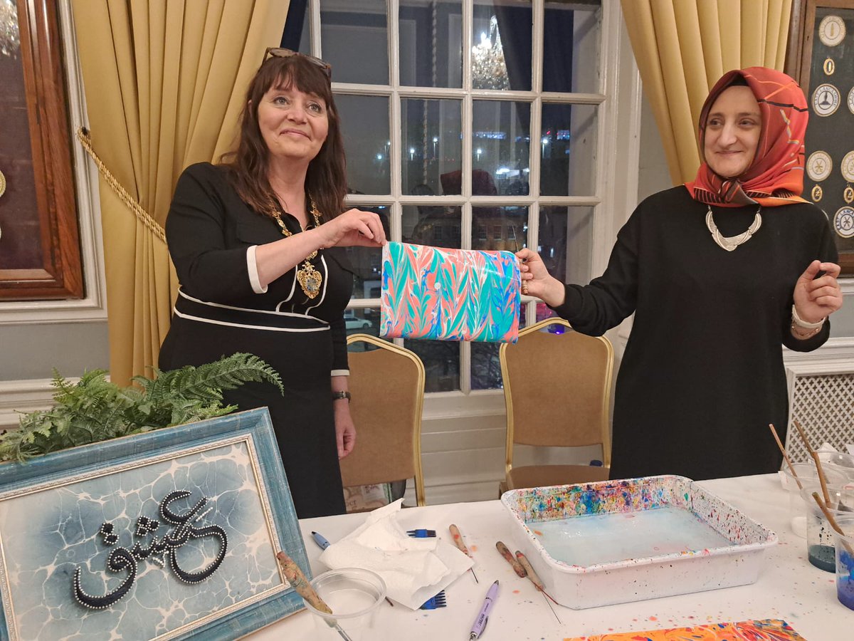 MACFESTUK's tweet photo. Thrilled to have our esteemed guests exploring the vibrant exhibits at @MACFESTUK Arts Award Ceremony at #ManchesterHall! From immersive art trails to insightful conversations with the artists #creativity #culture @burymayor @QaisraShahraz @RabnawazA @TamesideCouncil @SalfordUni https://t.co/IcOtmRPp3A