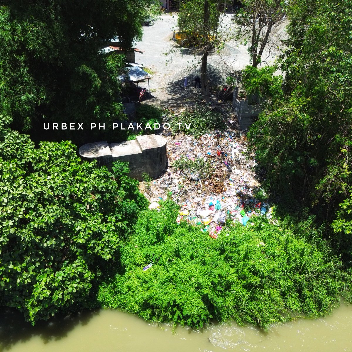urbexph's tweet image. RUINS OF BAYAMBANG OLD RAILWAY BRIDGE #Pangasinan 

#railwaybridge #railroad #pnr #PhilippineNationalRailways #NSCRProject #ruins #railway #BayambangPangasinan