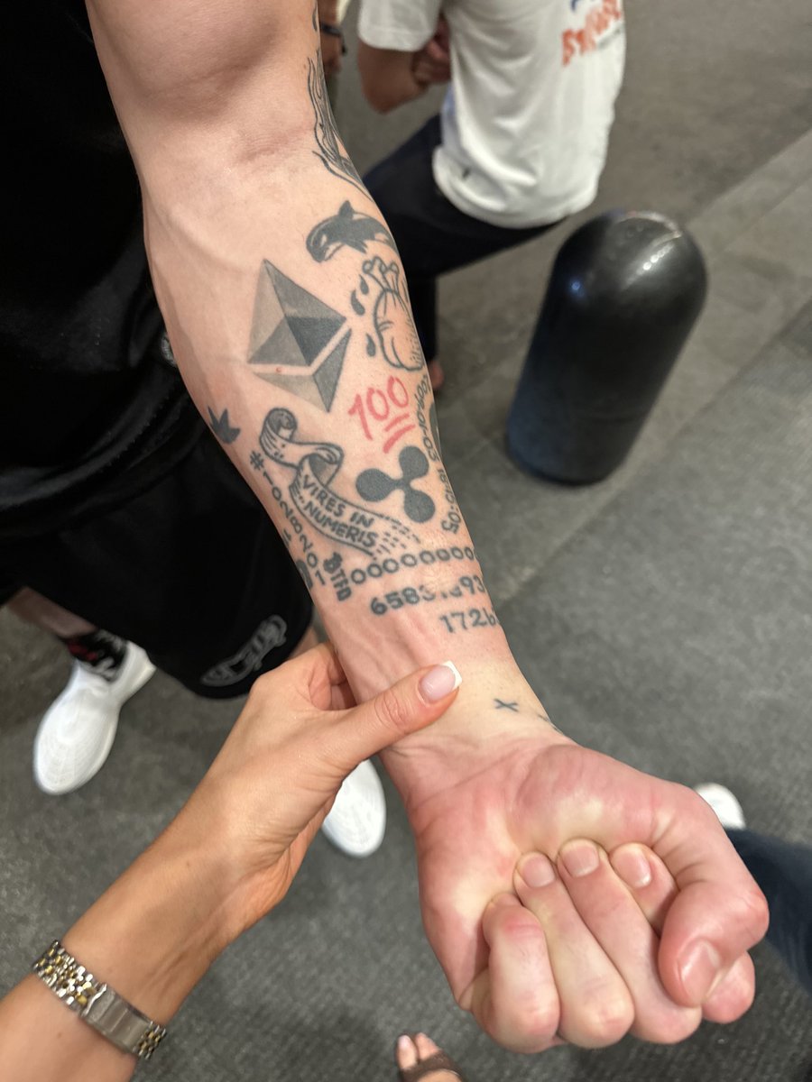 realtommybibi's tweet image. Just left the tattoo parlor $eth