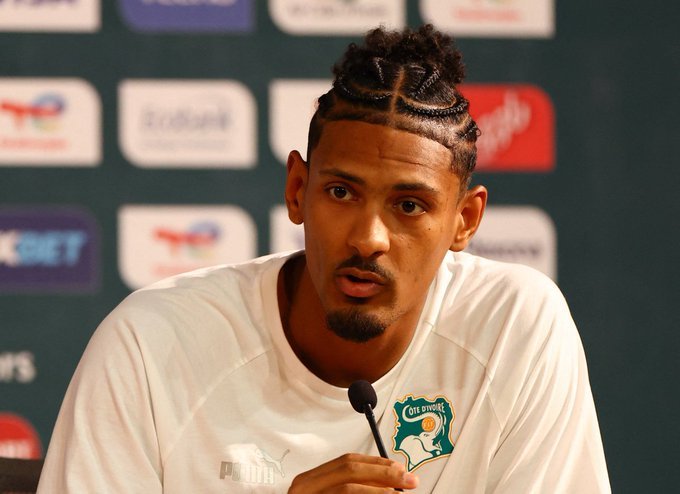 🗣️ Journalist in 2022 “Would you prefer to stay at the club in January or play the AFCON?”

🗣️ Sébastien Haller: "This question shows all the lack of respect you have for Africa. Would you ask this question to a European player before a Euro? Of course, I will go and play in the