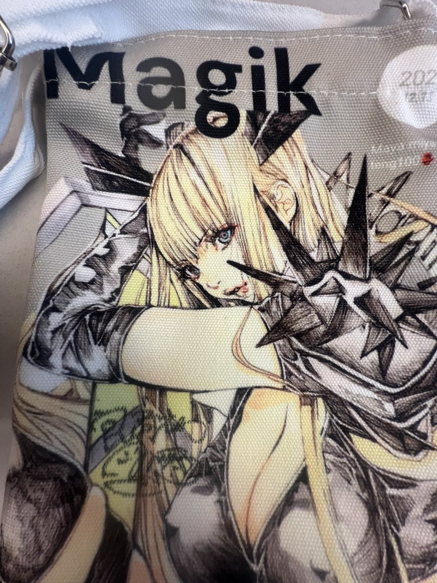 ジャパコミに感謝を込めて🫶☺️
画像の摩耶verマジックイラスト
のオリジナルプリント
ミニショルダーバッグを
このツイートを
イイネ➕
リポスト
下さった方から抽選一名様に、
プレゼント🎁させてください⭐︎
(どなたでもどうぞ)

本当にたくさんの楽しい記憶を
有難うございました‼️

#ジャパコミ