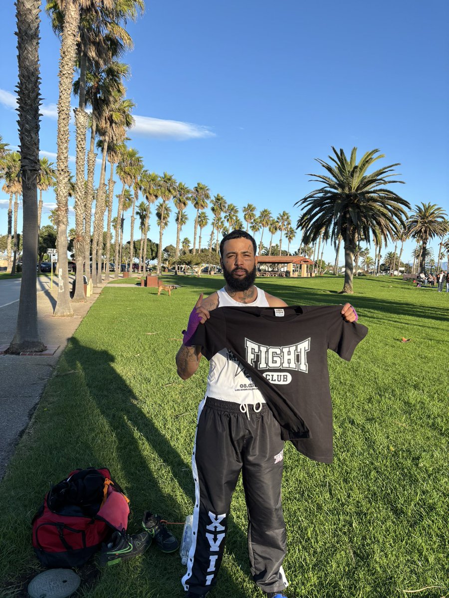 j333w_'s tweet photo. 💪🏾💪🏾⛹🏽‍♂️ https://t.co/FXVvYAwXBQ