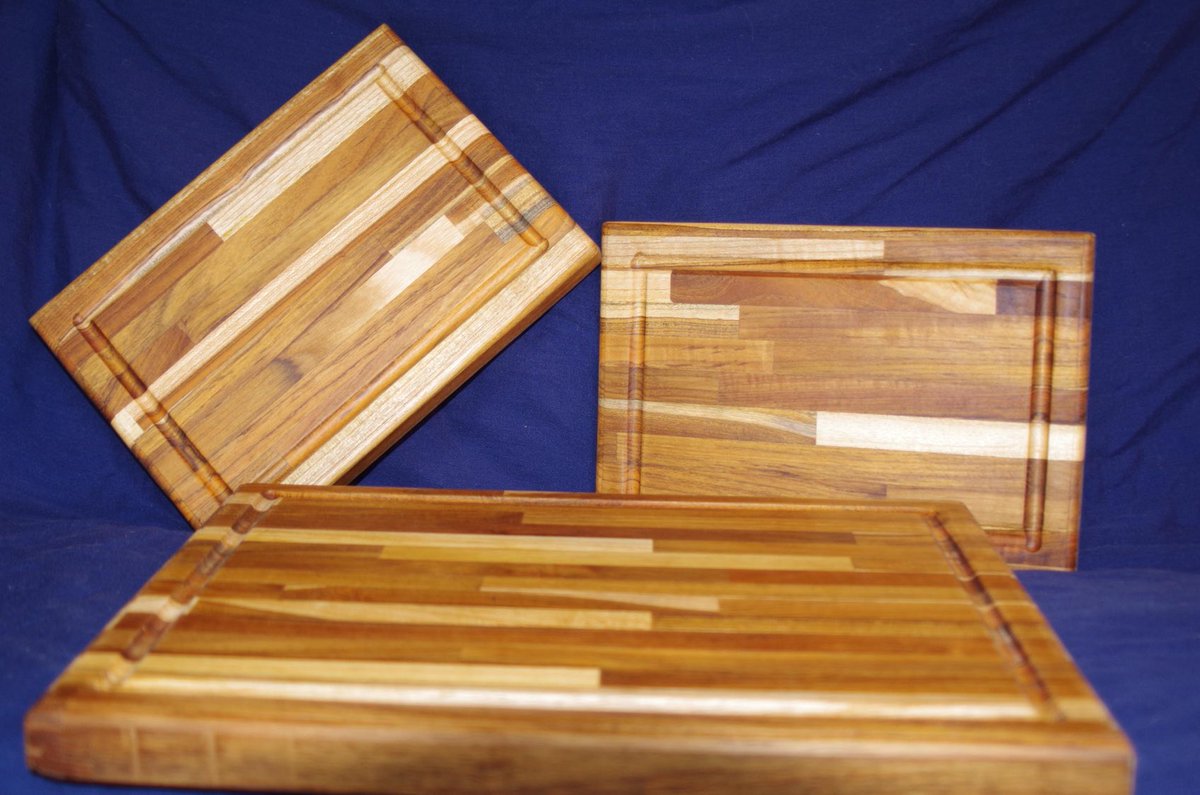 Brand new items with holiday pricing !!!
Oiled Teak cutting boards, hand finished and will last a lifetime !!!  americanheirloom77.etsy.com/listing/441567…