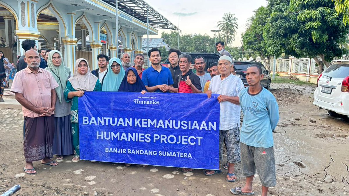 Humanies Project tweet media