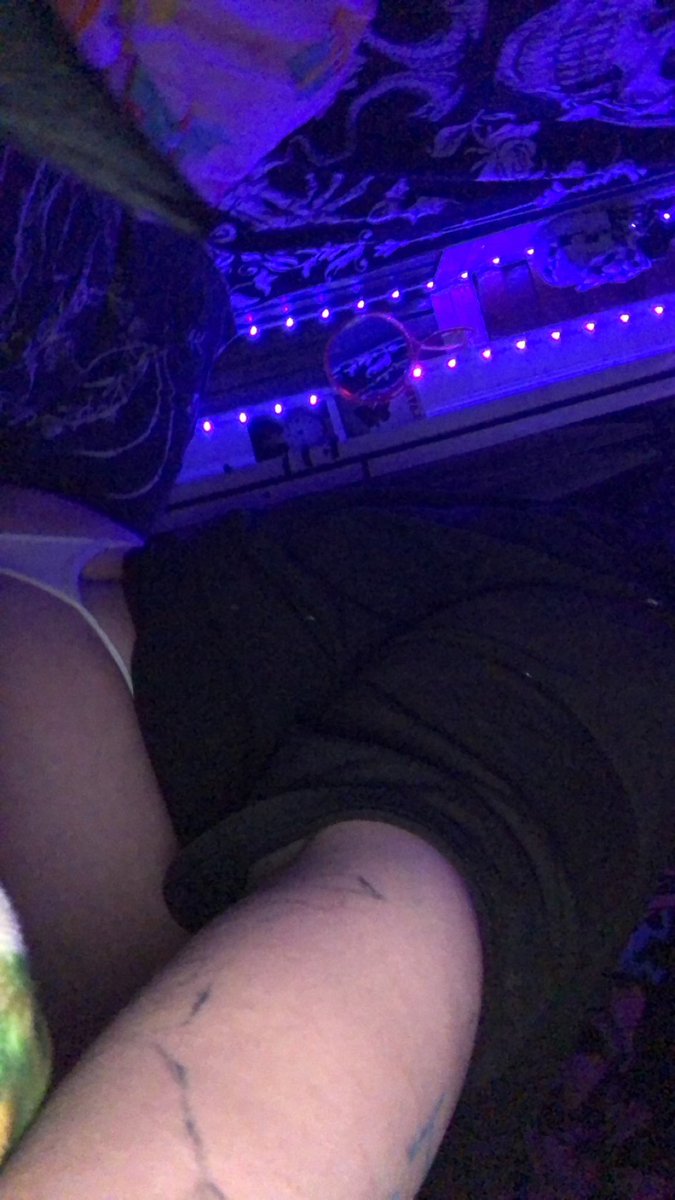 deviltheycry666's tweet image. Should shake ass more?