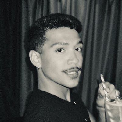 jdntai's tweet photo. #NewProfilePic https://t.co/LetMQtTeAX