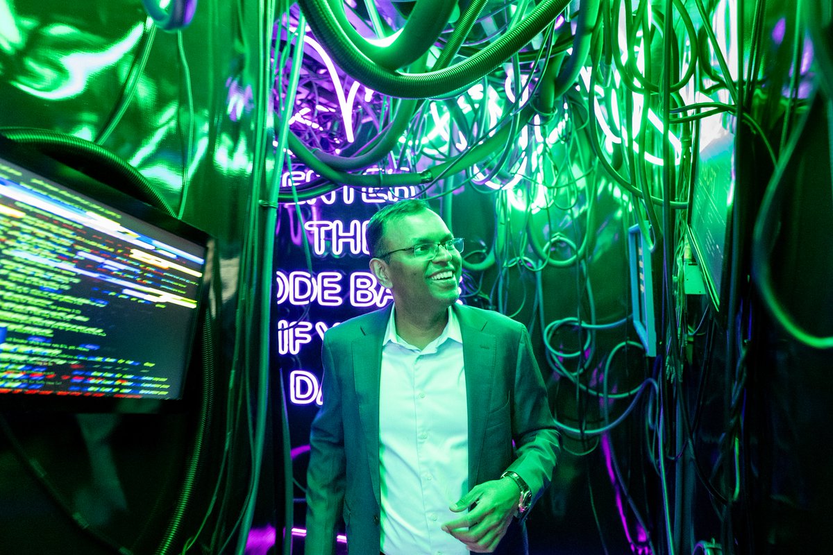 Swami Sivasubramanian tweet media