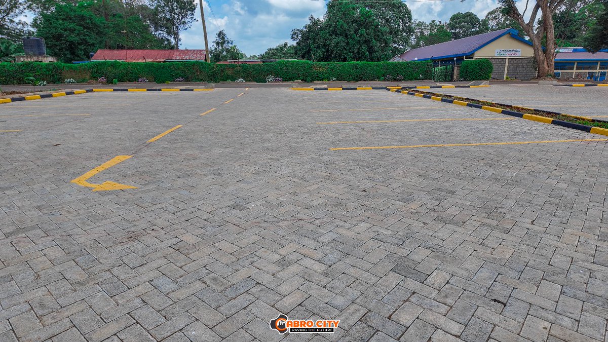 Eagle_Concrete's tweet photo. December imefika!

Family gatherings, Christmas visitors, cars pulling in… is your home ready?
Cabro city makes sure guests step into pride!

📞 Call/WhatsApp 0793 44 44 1 - Host Christmas with confidence. https://t.co/Vmiy4D5ODl