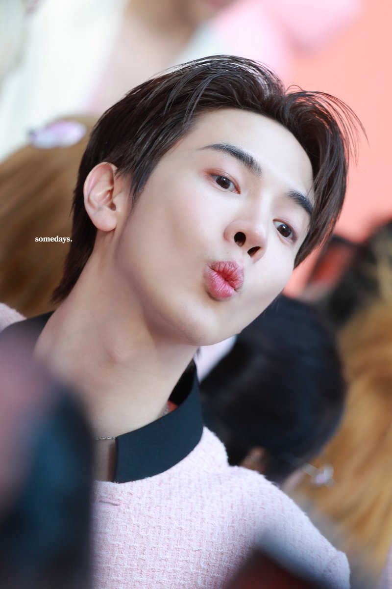 somedayswith's tweet image. 011225 HQ 😗⚡️

MAXKY X DONUT DISTURB
#BioActivexMaxky
@maxky_rp #maxky_rp #แม็กกี้รชต