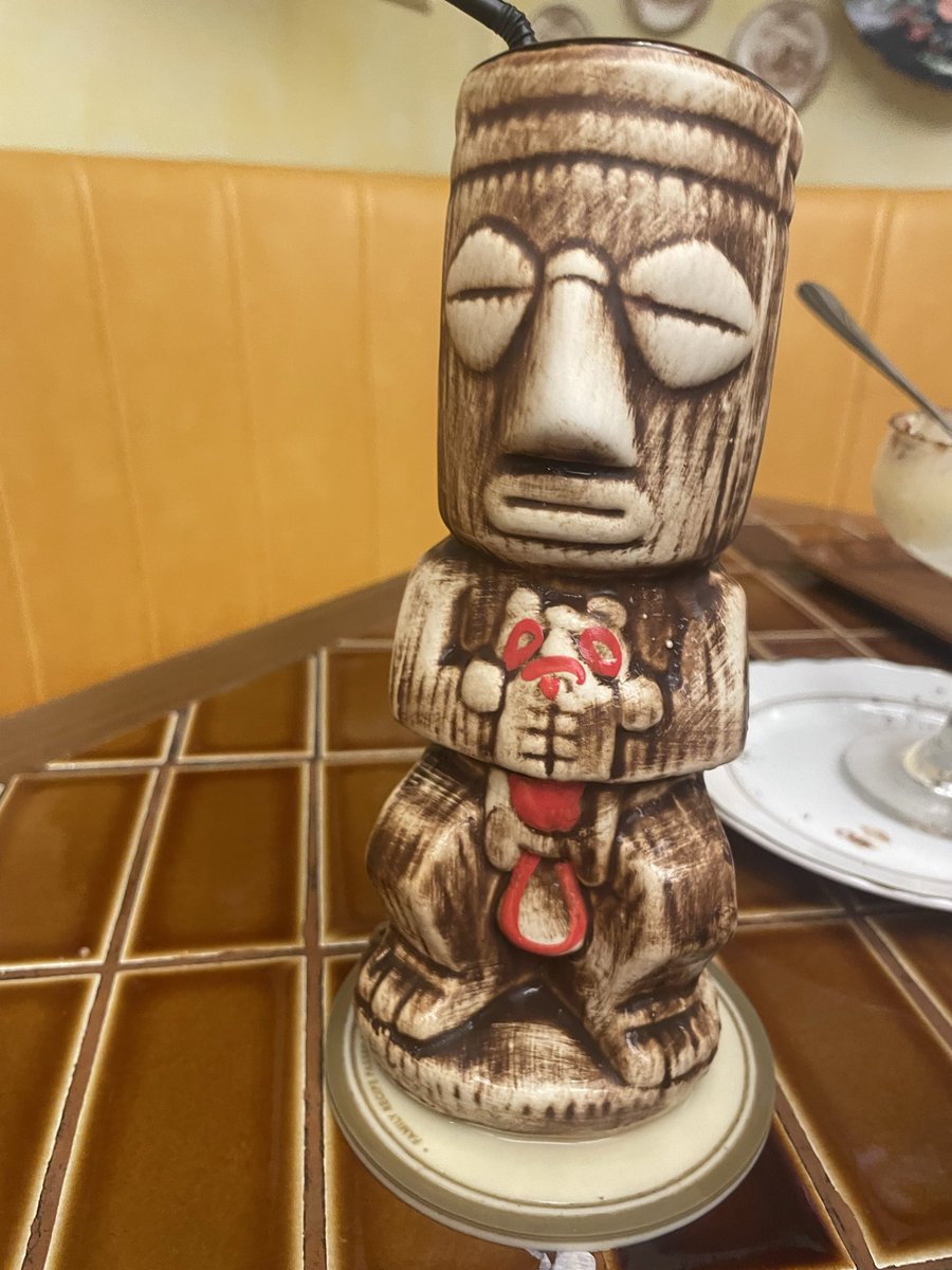 StrayBeer's tweet image. Finally I got this third kit 🔴⚪️