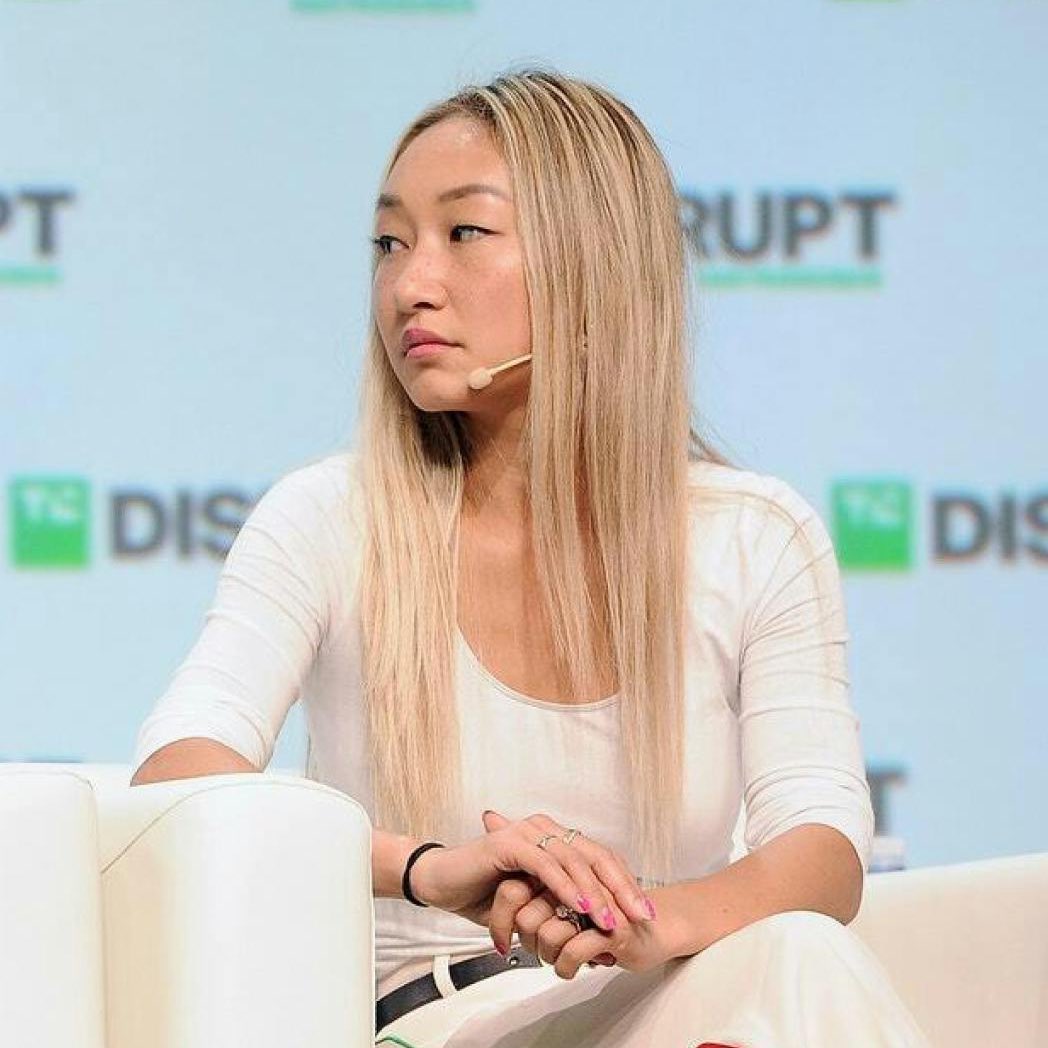 MoneyCode10x's tweet image. 💥🚀 Top AI Investor Sarah Guo Says Tesla Robotaxi Just Completed a Full Bay Area Trip — Zero Interventions

When a leading AI investor like Sarah Guo shares her real-world experience, it carries more weight than any official demo. And this time, her reaction signals a major…