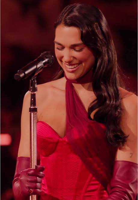 Dua Lipa México tweet media