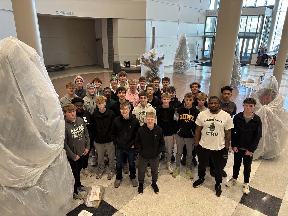 Joe_Surma's tweet photo. MercyOne Festival of Trees packed up for another year…Thank you Columbus High School Boys Basketball Team for bagging up all the trees for delivery. https://t.co/O6HLmFxhmC