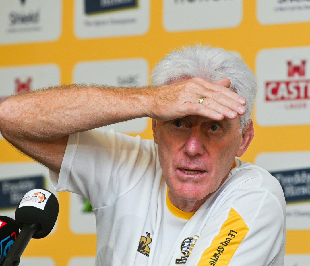 _izodlalaiTv's tweet image. Austin, these players are here to represent South Africa at AFCON as Bafana Bafana players. This might be difficult for some to understand, but not to you, please. Unless you did this to get a reaction from your targeted fanbase. 

These players have/had CAFCL, MTN8, and other…