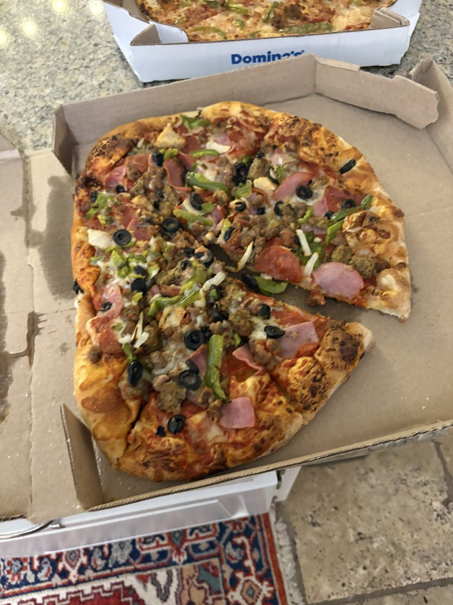 ASCarman's tweet photo. @dominos I ordered 2 pizzas and it took 2 hours to get delivered. Then it shows up and it is not my order. Watching #StrangerThings and remembering a 30 minutes or less. Feel bad for Andres as I have his pizza a 2 hrs later. 

AI interface sent me to nowhere. https://t.co/ce0NsQHfs2