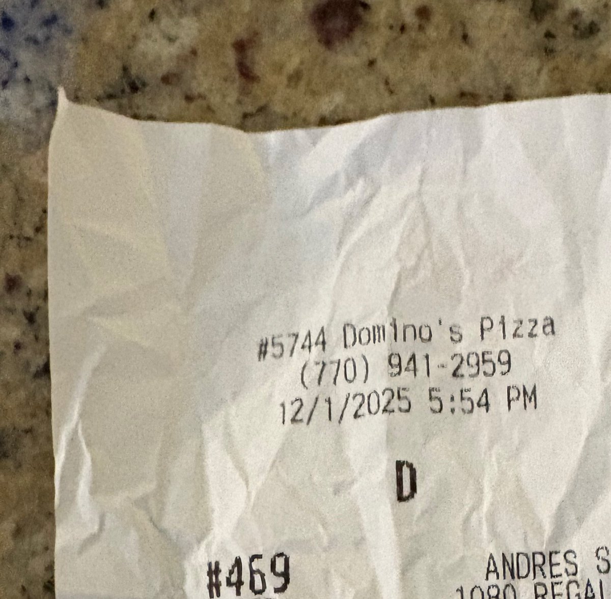 ASCarman's tweet photo. @dominos I ordered 2 pizzas and it took 2 hours to get delivered. Then it shows up and it is not my order. Watching #StrangerThings and remembering a 30 minutes or less. Feel bad for Andres as I have his pizza a 2 hrs later. 

AI interface sent me to nowhere. https://t.co/ce0NsQHfs2