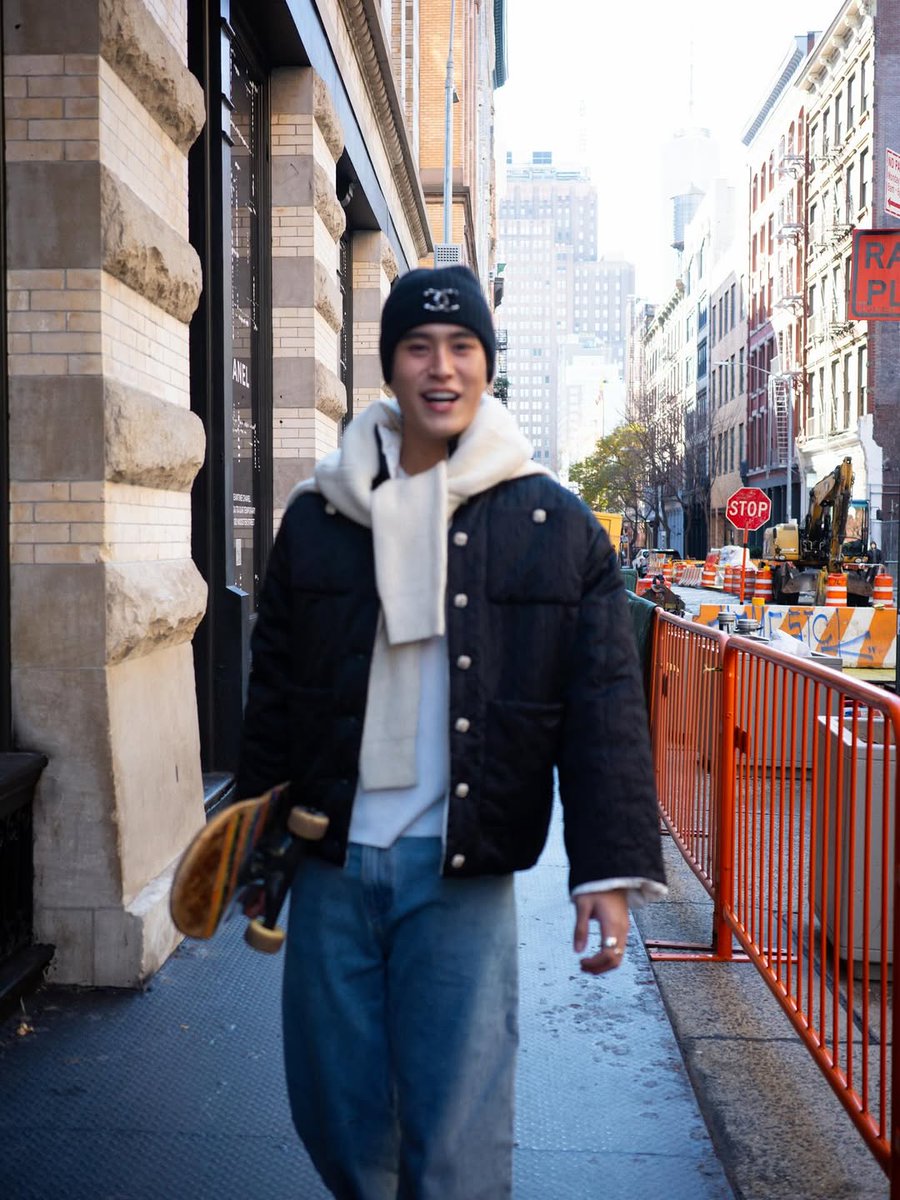 GeminiFourth_CC's tweet image. 🗓 02.12.2025
IG Post Update : gemini_nt

2 different kinds of skates

GEMINI WITH CHANEL IN NYC

@CHANEL @gemini_ti
#CHANELXGEMINI
#CHANELMETIERSDART
#CHANELSHOW