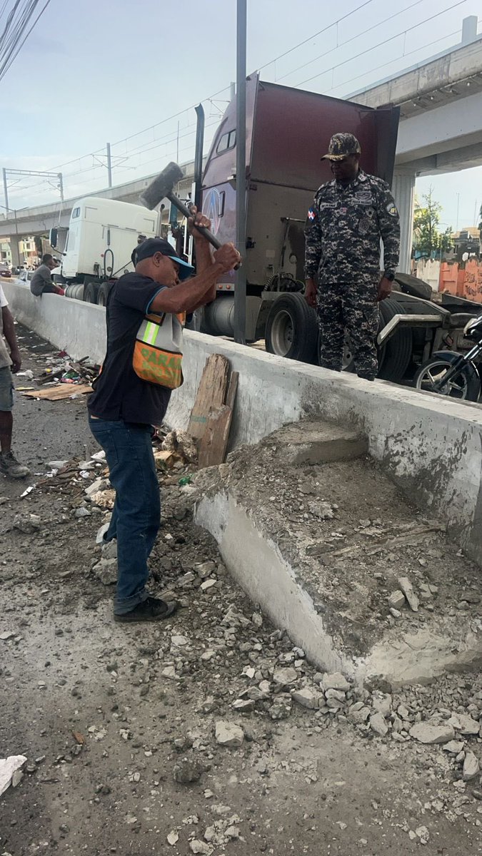 kpininimemes's tweet image. Por culpa de @Edwinota