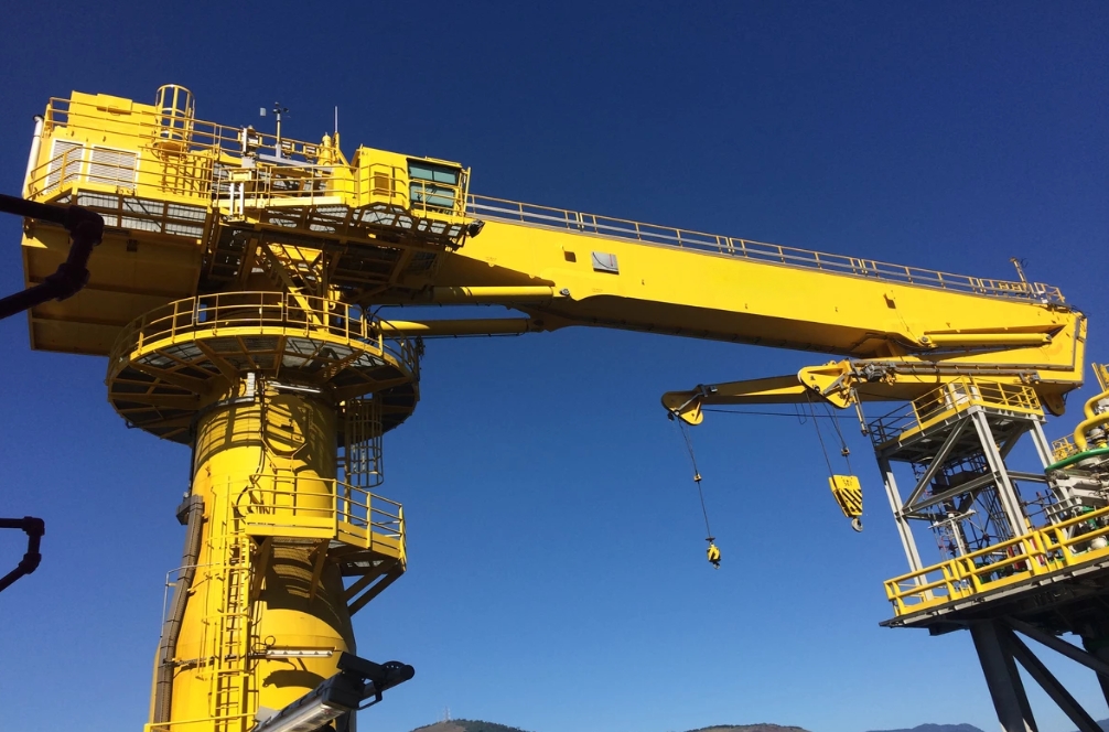 Jinghe_crane's tweet image. In offshore operations, every lift is crucial to the overall success. Our marine cranes are born for the extreme: precise, durable, and fearless of wind and waves. This is true maritime power.
#MarineCrane #OffshoreEngineering #MadeInChina
Website: xxjhglobal.com