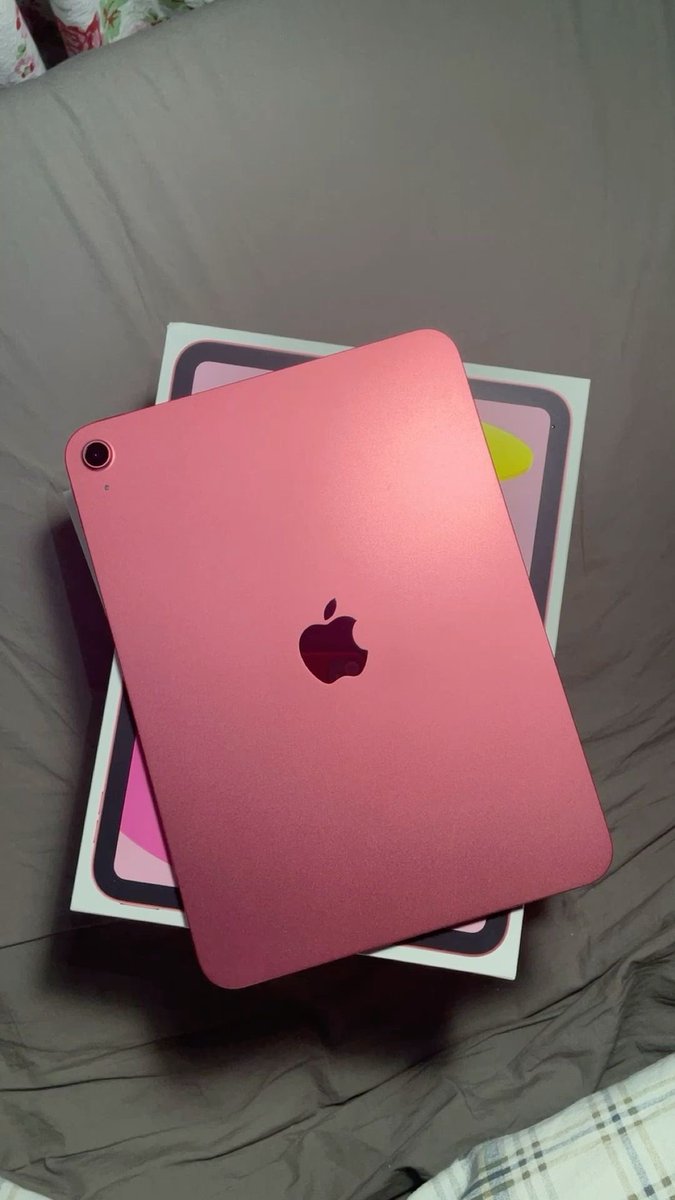 nitip jual ipad gen 11 128gb garansi ibox on sampe juli 2026
