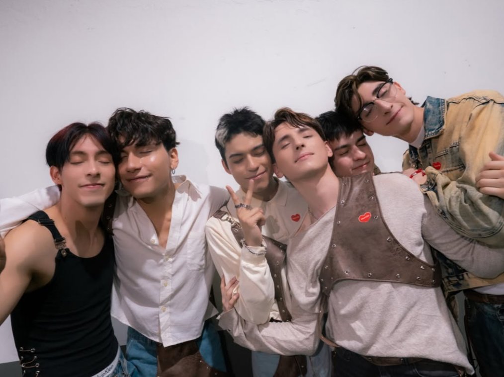No sé puede llorar con una foto

La foto: