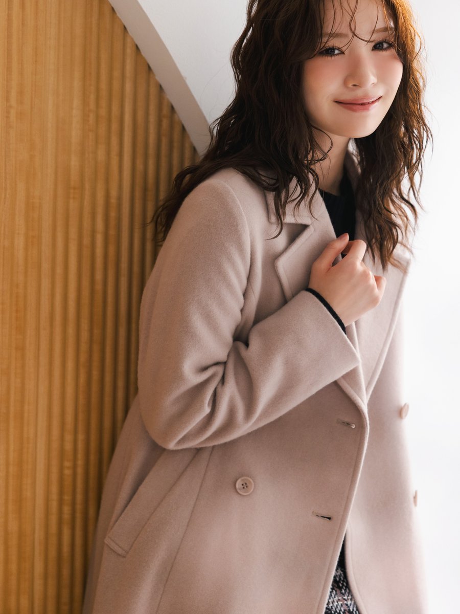 この冬、私を包むのは…」 MERCURYDUOの新作コートで 特別な季節を