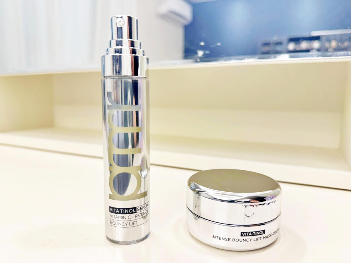cosmetic_winnie's tweet photo. #광고 #RT 추첨을 통해 10분께 프리메라 비타티놀 세럼 30g 본품 + 크림 견본 10ml 를 드립니다.  (~9일까지!) 

“비타민 C 와 레티놀 함께 사용가능한가요? “
(오히려 효과가 떨어진다던데?  자극이 심해진다고..) 

 액티브 성분 사용의 단골 질문이죠. 
 결론부터 말하면 YES!
다만 어떤 포뮬러로 설계되었는지가 핵심입니다.

#프리메라 #PRMR #비타티놀유니버스