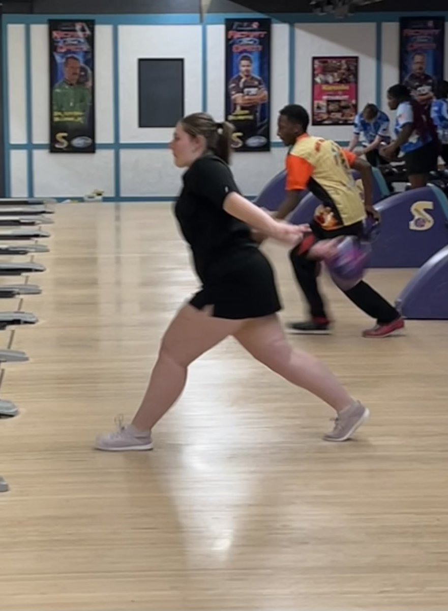 CoachScottKirby's tweet photo. International girls #bowling team got their first #victory over East today! They were led by Mari Hall’s 145 series &amp; Raeden Scott’s 182 series. You can help support by clicking here. https://t.co/AtsBJqV9SW https://t.co/gJekCdUVxP