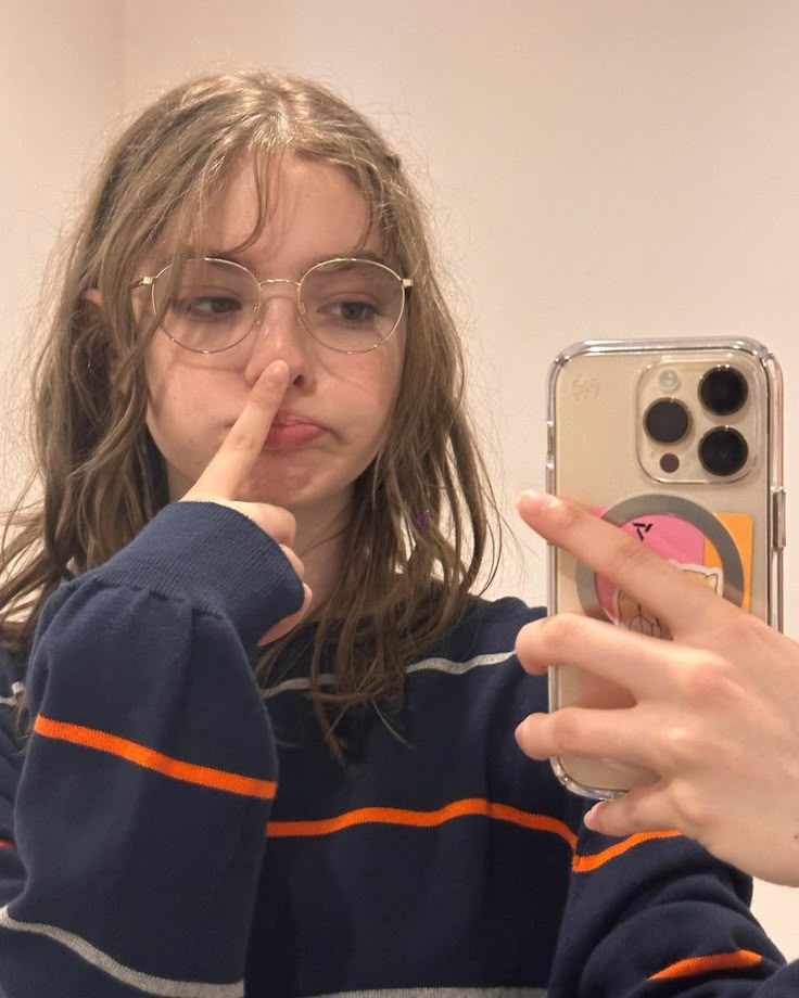 𝐼𝑠𝑎𝑏𝑒𝑙 𝑆𝑖𝑛𝑐𝑙𝑎𝑖𝑟 tweet media