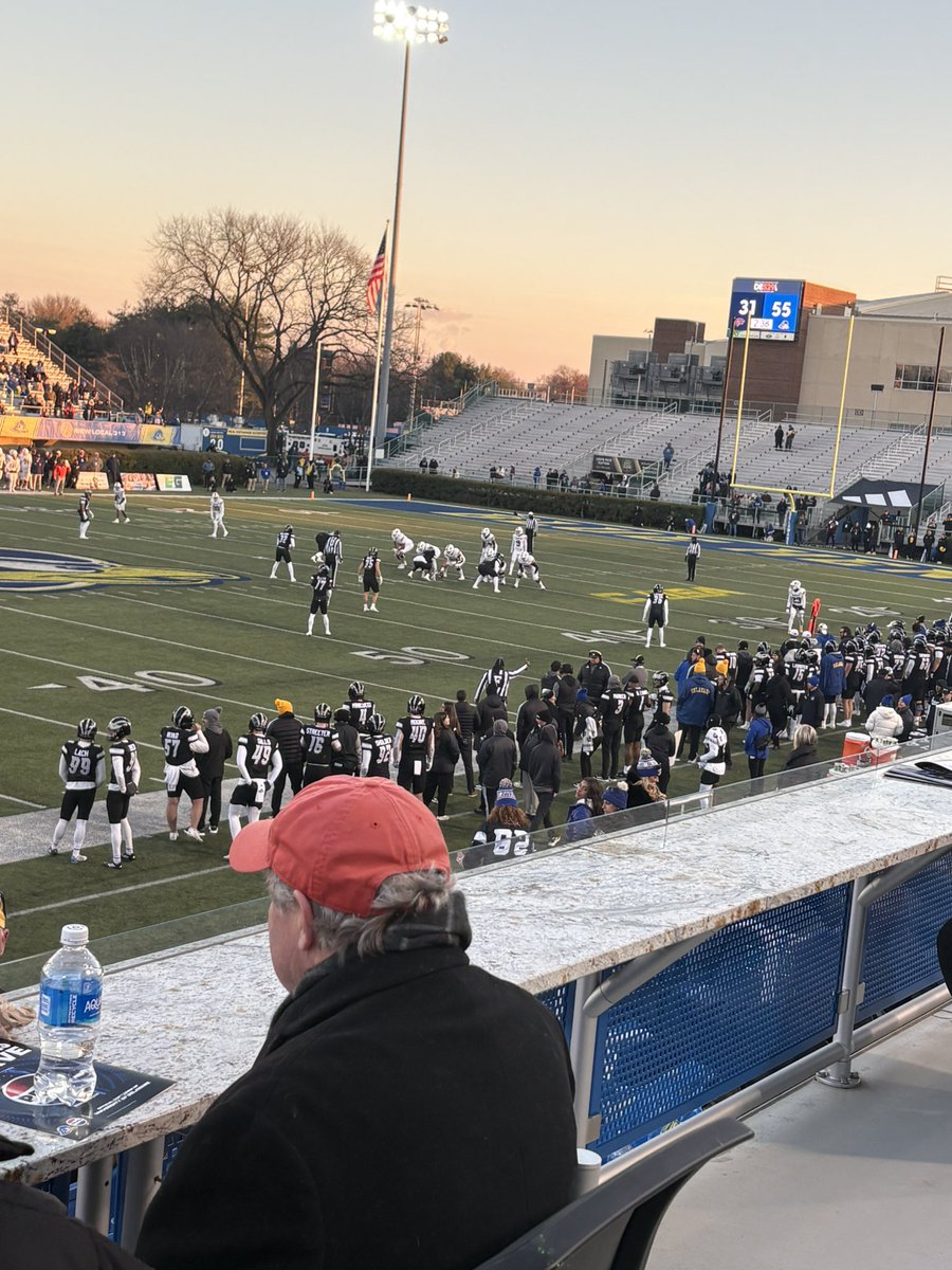 Elias Blocker tweet media