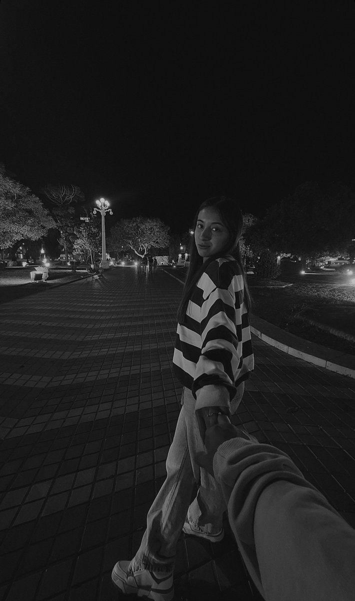 No siempre las cosas están bien...pero lo mas importante es que siempre al final del día seguimos juntos,gracias por hacer de mi vida algo unico🤍