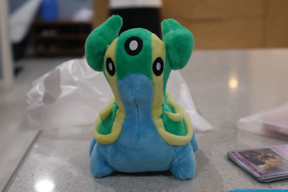 d6ync's tweet image. Friendsgiving was good, dessert goes crazy in da 4th pic @TofuTewolde