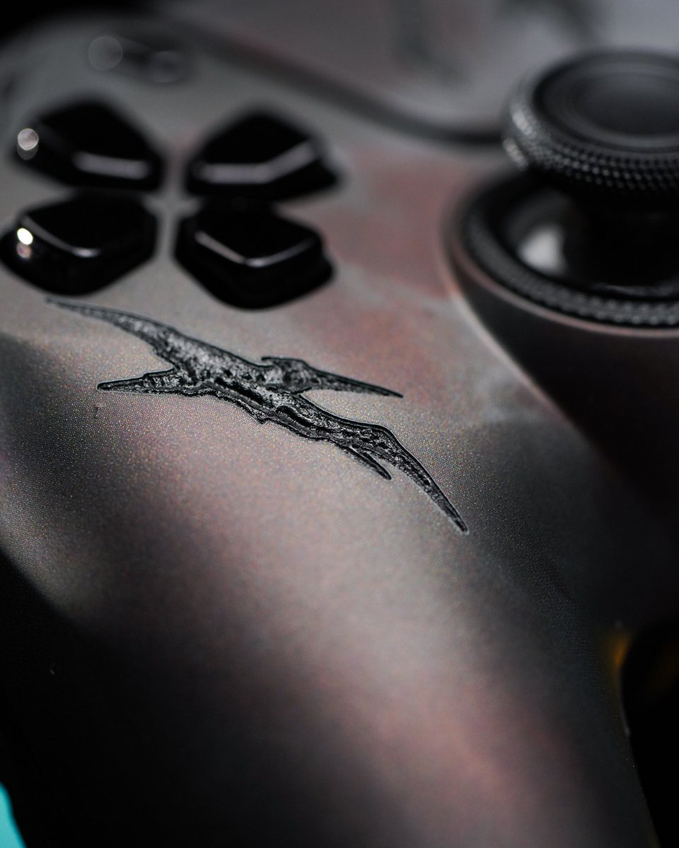 HexController's tweet image. Scars are badges of honor. ⚔️🛡️